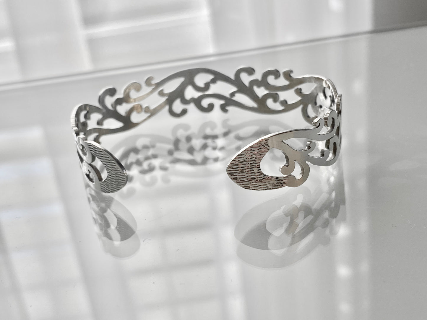 Debar Cuff Bangle