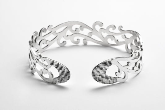 Debar Cuff Bangle